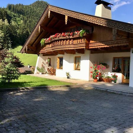 Ferienwohnung Bacher Oberkumbichl 900 Майрхофен Экстерьер фото